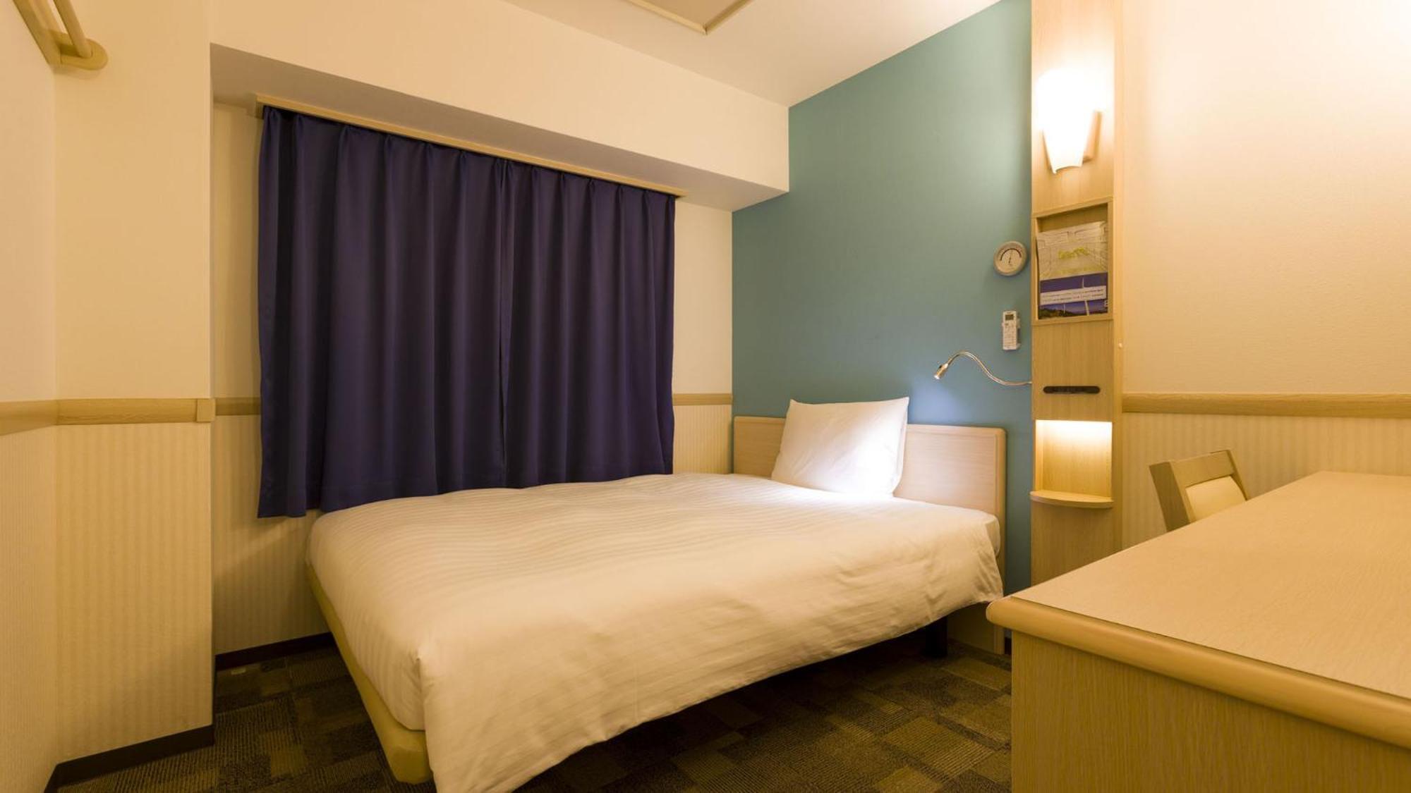 Toyoko Inn Shizuoka Shimizu Ekimae Szoba fotó