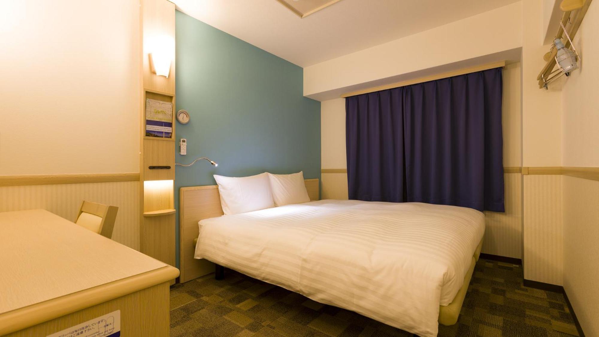 Toyoko Inn Shizuoka Shimizu Ekimae Szoba fotó