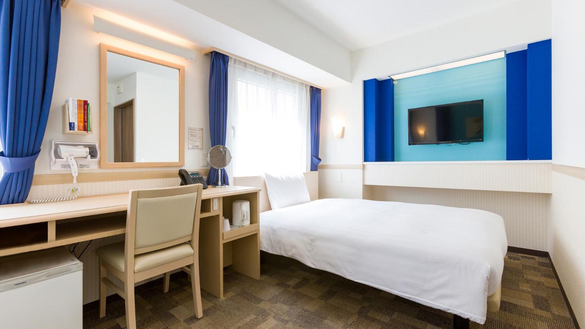 Toyoko Inn Shizuoka Shimizu Ekimae Szoba fotó